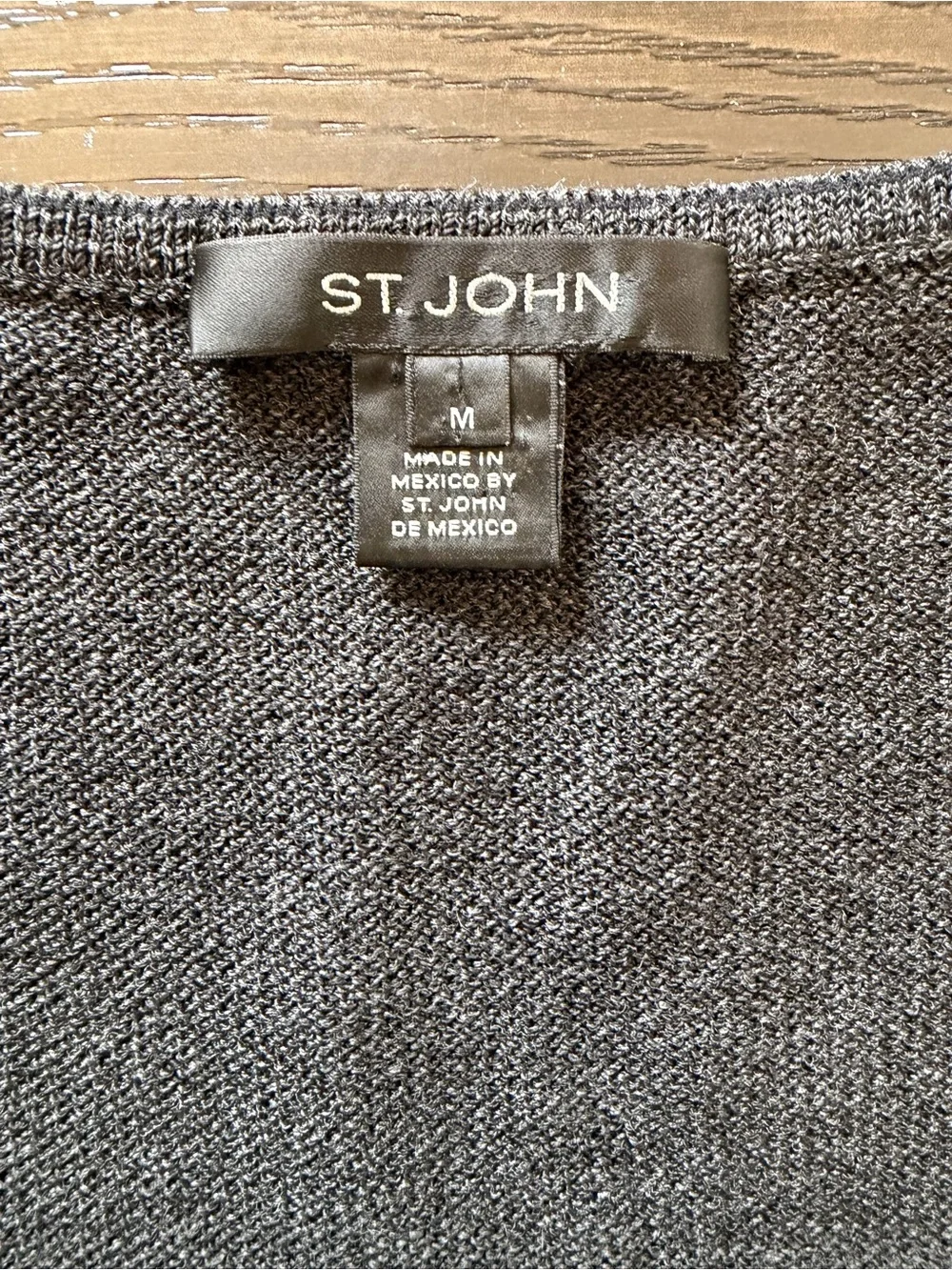 St. John Gray Sleeveless Knit Shell Top - Picture 2 of 4